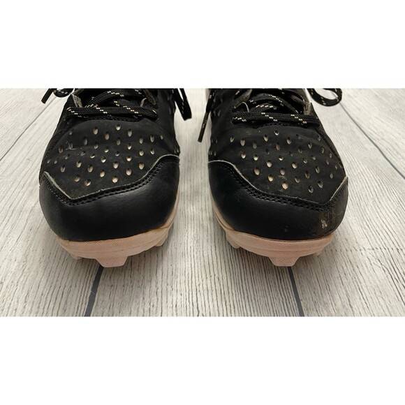 Black Under Armour UA Boy Baseball Cleats Shoes, Size Youth 5.5 - Picture 3 of 5